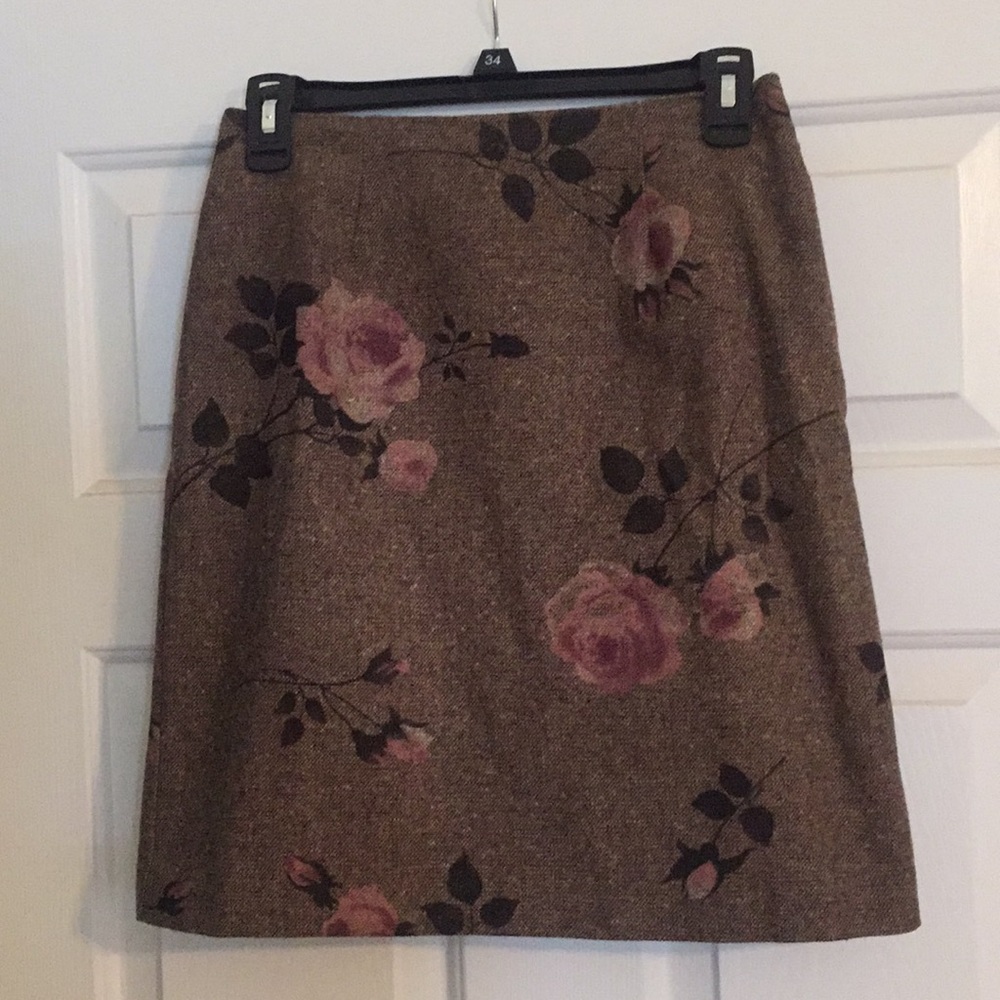 Tailor B Moss Poly/wool blend skirt